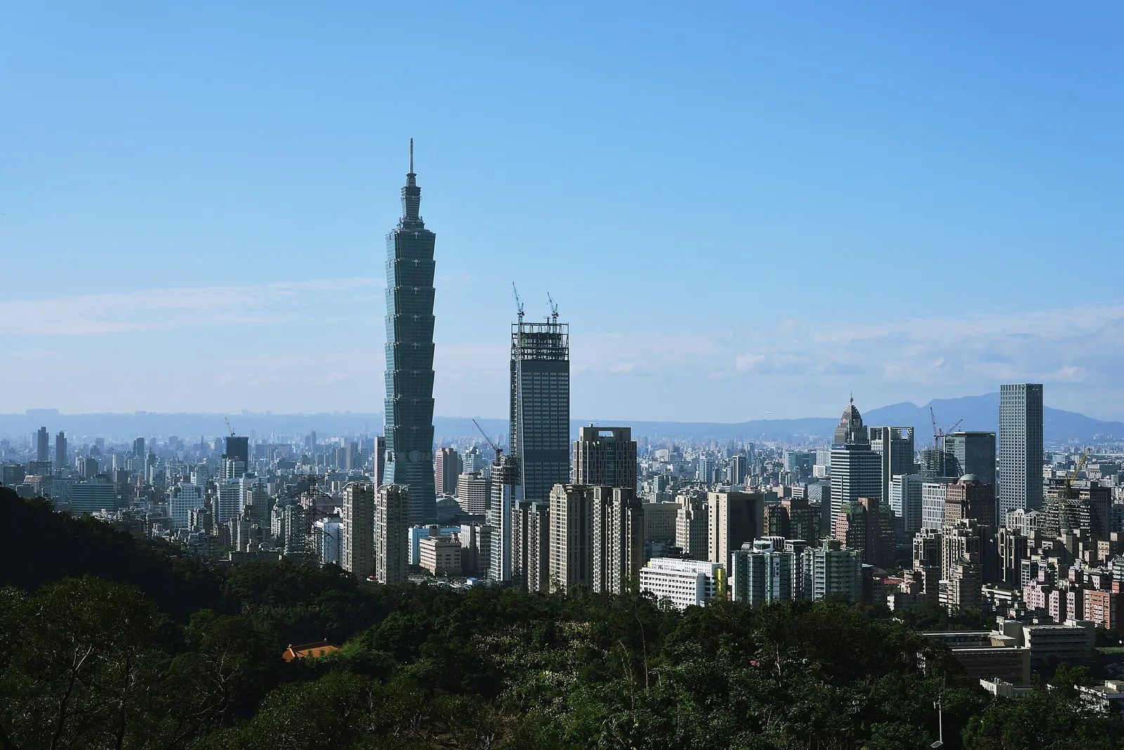 Taipei skyline with Taipei 101